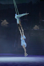 Holiday on Ice "Platinuim" in der M&uuml;nchner Olympiahalle (&copy;Foto: Martin Schmitz)